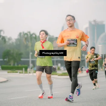 Runner Photo 6743950