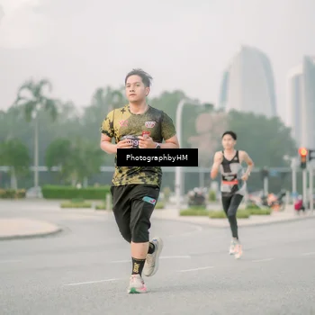 Runner Photo 6743973