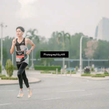 Runner Photo 6743983