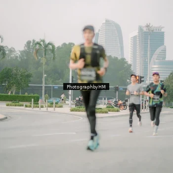 Runner Photo 6743987