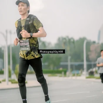 Runner Photo 6743999