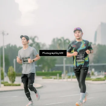 Runner Photo 6744012