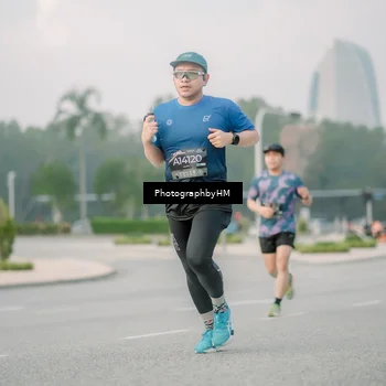 Runner Photo 6744015
