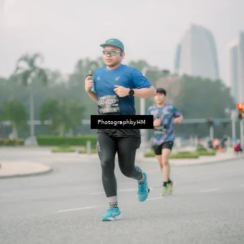 Runner Photo 6744025