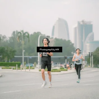 Runner Photo 6744046