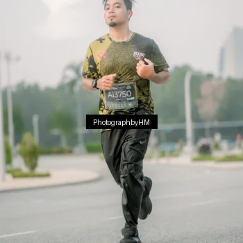 Runner Photo 6744051