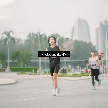 Runner Photo 6744052