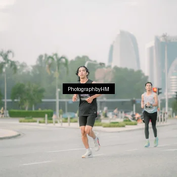Runner Photo 6744053