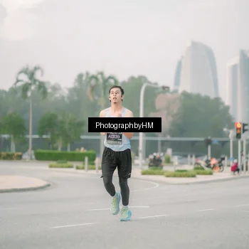 Runner Photo 6744062