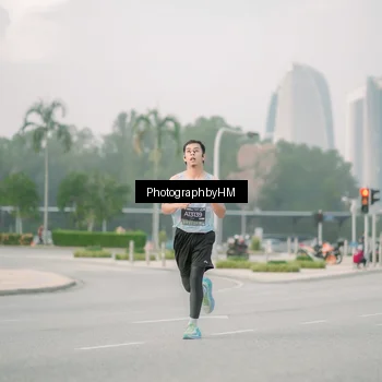 Runner Photo 6744063