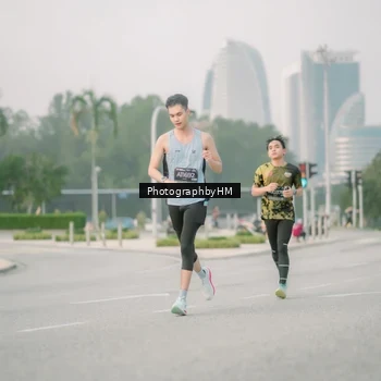 Runner Photo 6744078