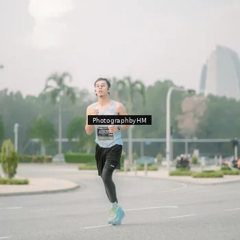 Runner Photo 6744079