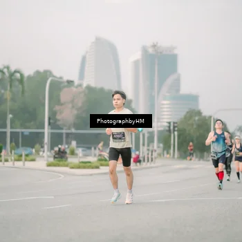 Runner Photo 6744109