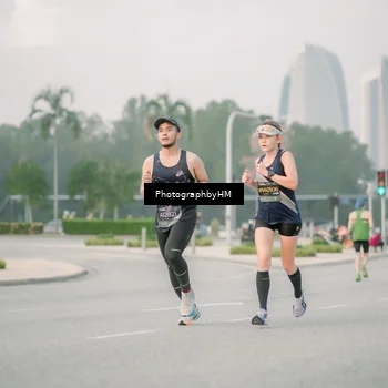 Runner Photo 6744167