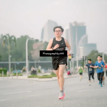 Runner Photo 6744183