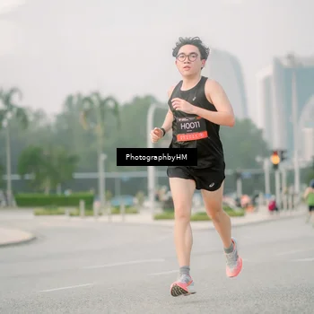 Runner Photo 6744191