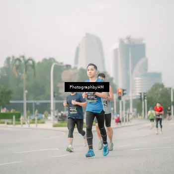 Runner Photo 6744204