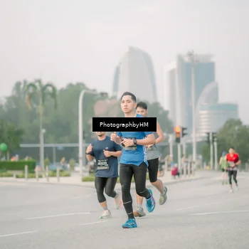 Runner Photo 6744206
