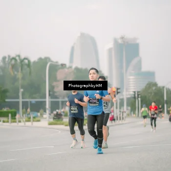 Runner Photo 6744210