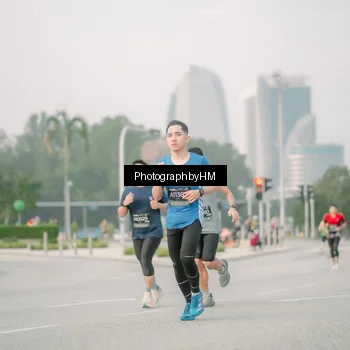 Runner Photo 6744211