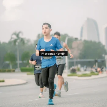 Runner Photo 6744220