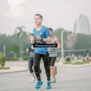 Runner Photo 6744226