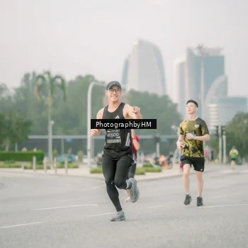 Runner Photo 6744227