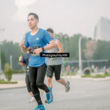 Runner Photo 6744232