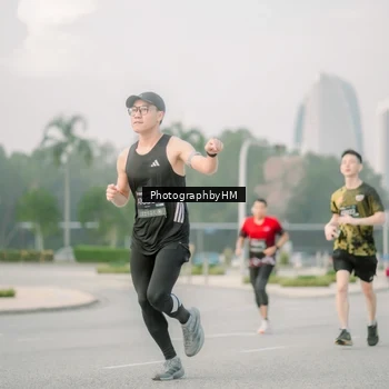 Runner Photo 6744237