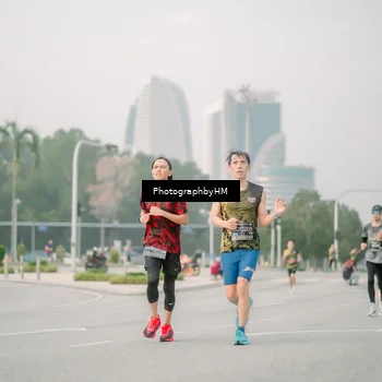 Runner Photo 6744254