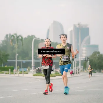Runner Photo 6744277