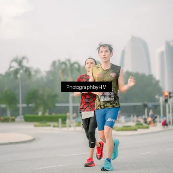 Runner Photo 6744286
