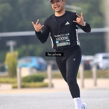 Runner Photo 6744299