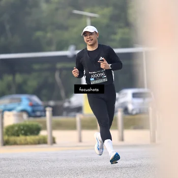 Runner Photo 6744331