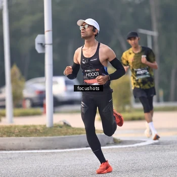 Runner Photo 6744341