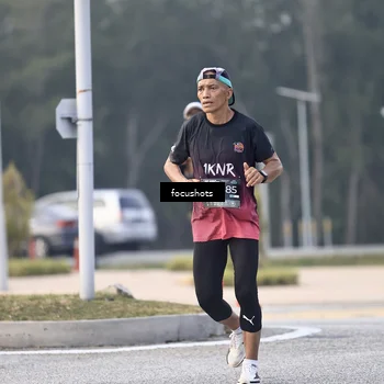Runner Photo 6744361