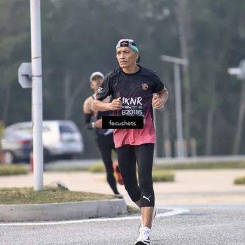 Runner Photo 6744371