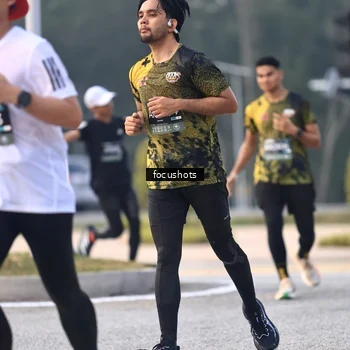 Runner Photo 6744432