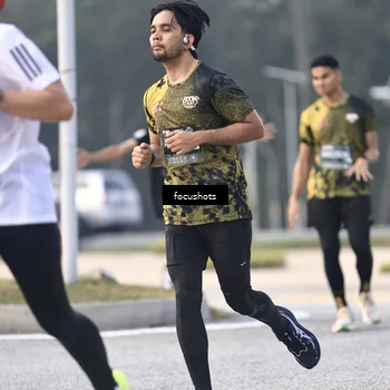 Runner Photo 6744445