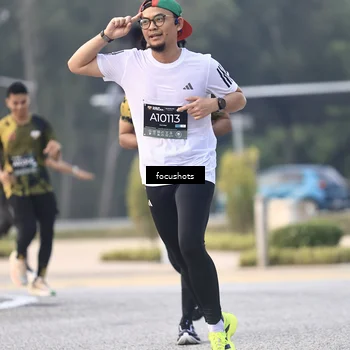 Runner Photo 6744446