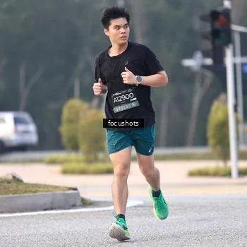 Runner Photo 6744497