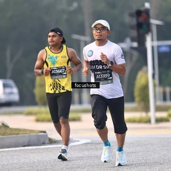 Runner Photo 6744528