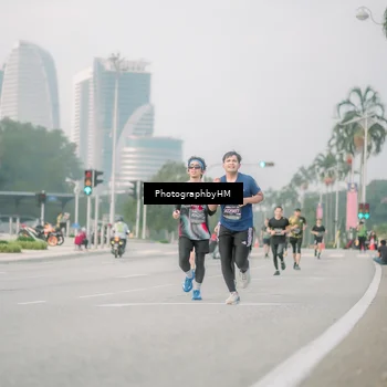 Runner Photo 6744557