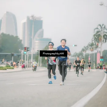 Runner Photo 6744560