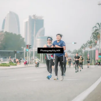 Runner Photo 6744562