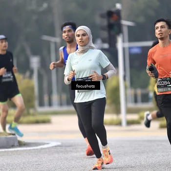 Runner Photo 6744571