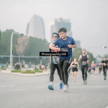 Runner Photo 6744578