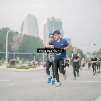 Runner Photo 6744587