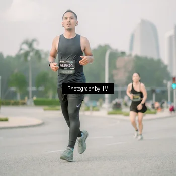 Runner Photo 6744623