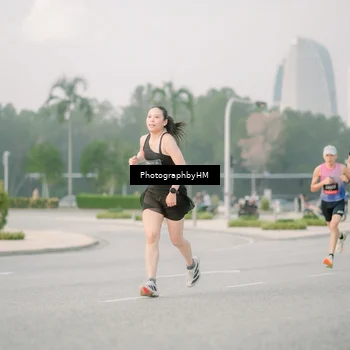 Runner Photo 6744654